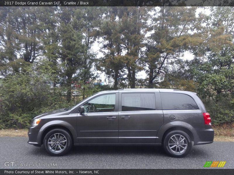 Granite / Black 2017 Dodge Grand Caravan SXT