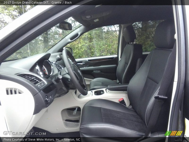 Granite / Black 2017 Dodge Grand Caravan SXT