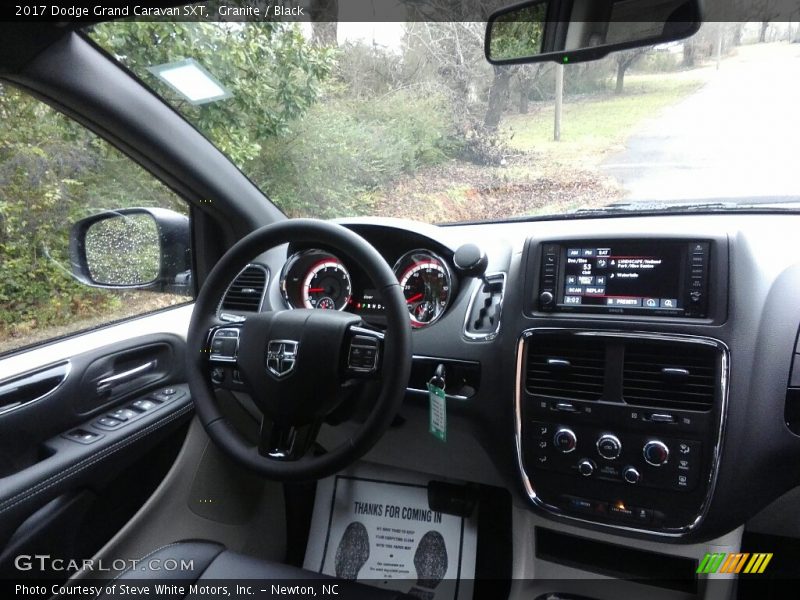 Granite / Black 2017 Dodge Grand Caravan SXT