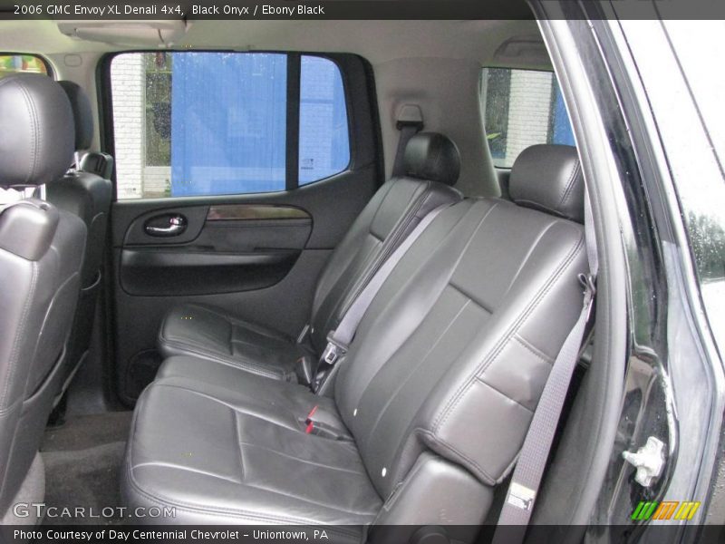 Black Onyx / Ebony Black 2006 GMC Envoy XL Denali 4x4