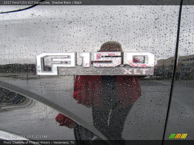  2017 F150 XLT SuperCrew Logo
