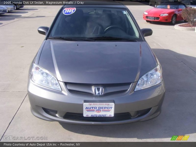 Magnesium Metallic / Gray 2005 Honda Civic LX Sedan