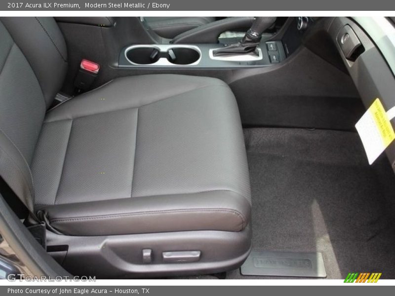 Modern Steel Metallic / Ebony 2017 Acura ILX Premium
