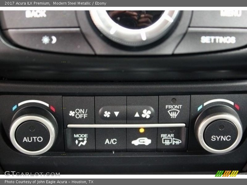 Modern Steel Metallic / Ebony 2017 Acura ILX Premium