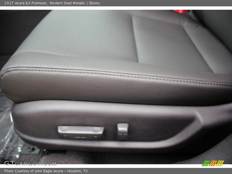 Modern Steel Metallic / Ebony 2017 Acura ILX Premium