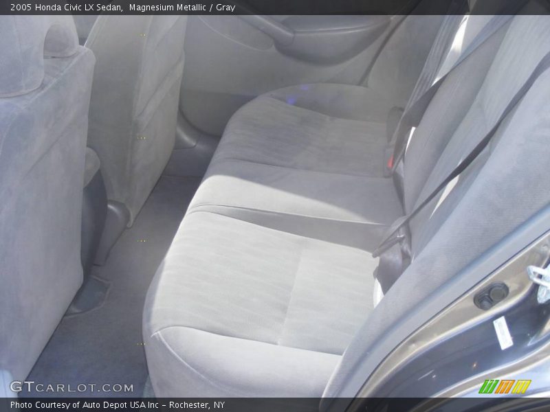 Magnesium Metallic / Gray 2005 Honda Civic LX Sedan