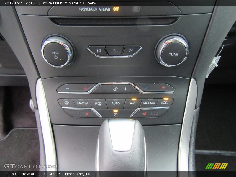 White Platinum Metallic / Ebony 2017 Ford Edge SEL