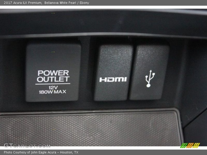 Bellanova White Pearl / Ebony 2017 Acura ILX Premium