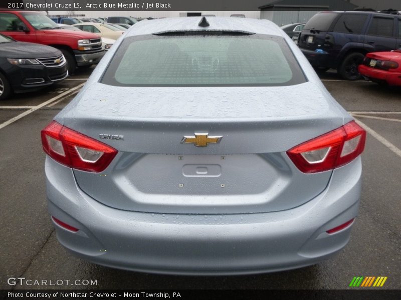 Arctic Blue Metallic / Jet Black 2017 Chevrolet Cruze LS