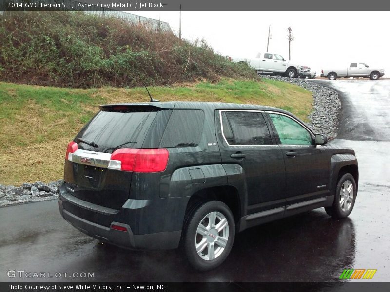 Ashen Gray Metallic / Jet Black 2014 GMC Terrain SLE