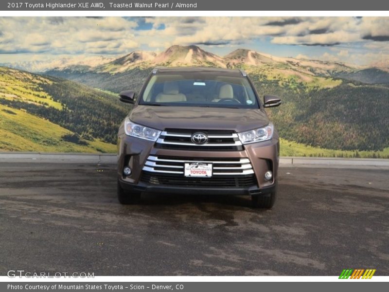 Toasted Walnut Pearl / Almond 2017 Toyota Highlander XLE AWD