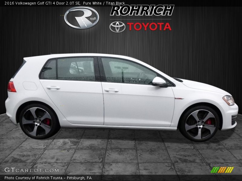 Pure White / Titan Black 2016 Volkswagen Golf GTI 4 Door 2.0T SE