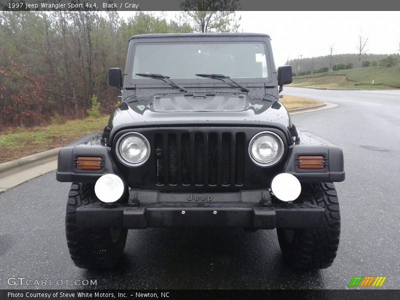 Black / Gray 1997 Jeep Wrangler Sport 4x4