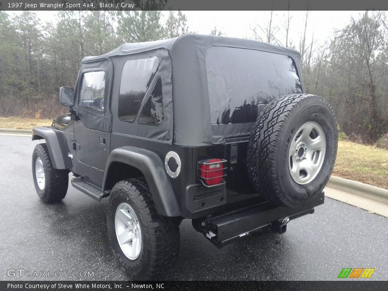 Black / Gray 1997 Jeep Wrangler Sport 4x4