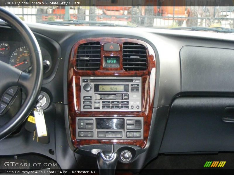 Slate Gray / Black 2004 Hyundai Sonata V6