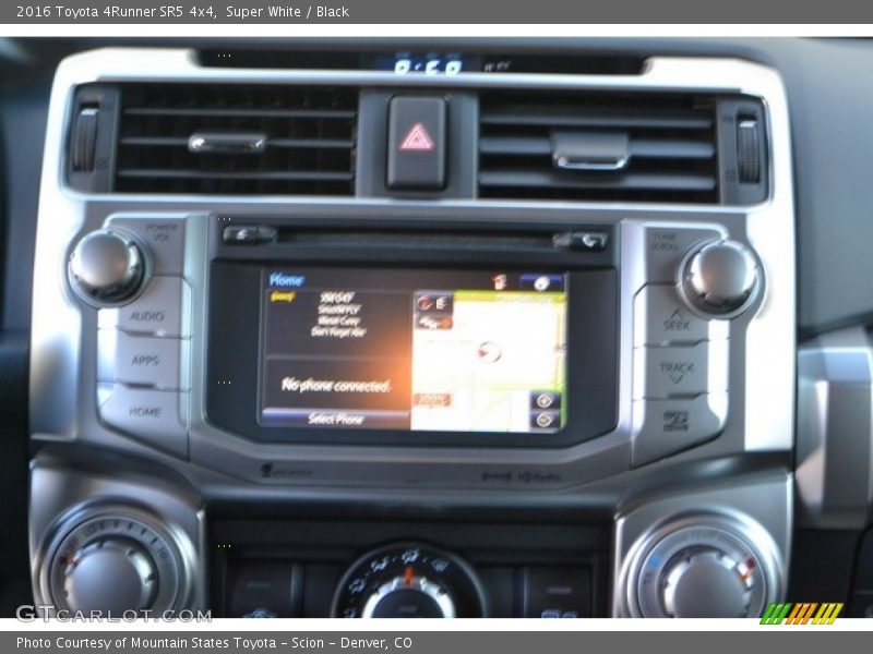 Super White / Black 2016 Toyota 4Runner SR5 4x4