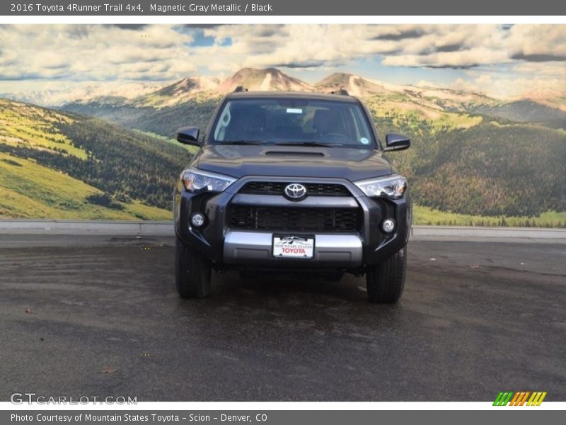 Magnetic Gray Metallic / Black 2016 Toyota 4Runner Trail 4x4
