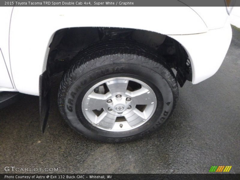 Super White / Graphite 2015 Toyota Tacoma TRD Sport Double Cab 4x4