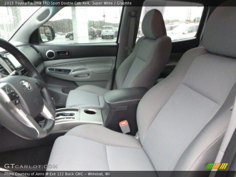 Super White / Graphite 2015 Toyota Tacoma TRD Sport Double Cab 4x4