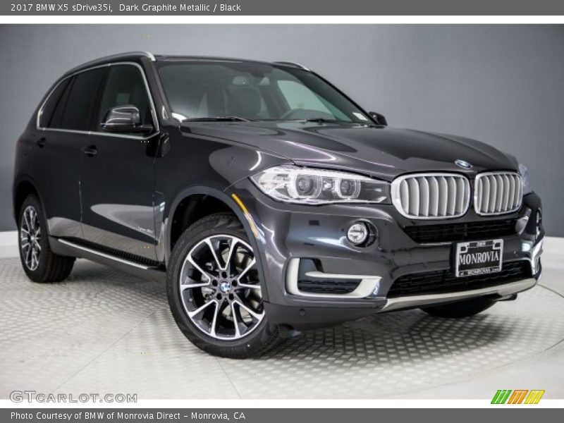 Front 3/4 View of 2017 X5 sDrive35i