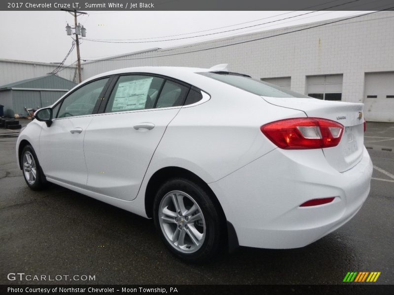 Summit White / Jet Black 2017 Chevrolet Cruze LT