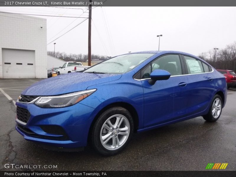 Kinetic Blue Metallic / Jet Black 2017 Chevrolet Cruze LT