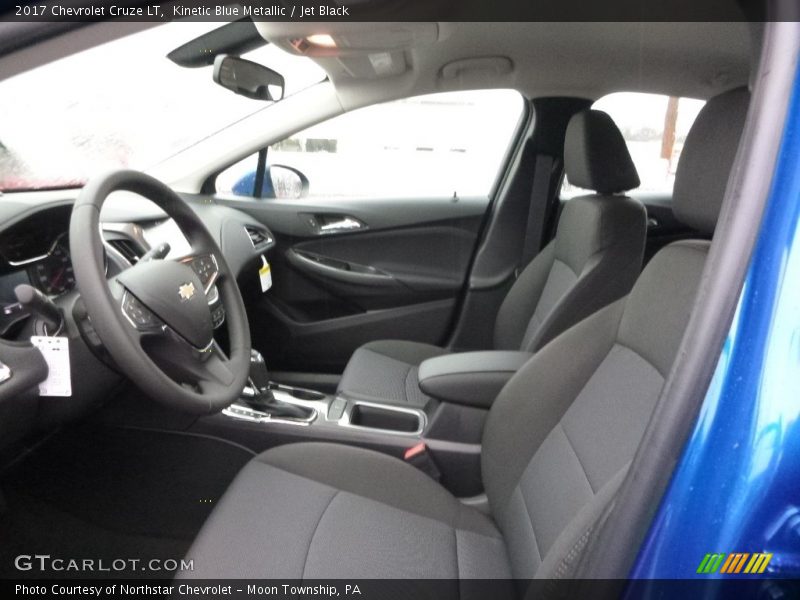 Kinetic Blue Metallic / Jet Black 2017 Chevrolet Cruze LT