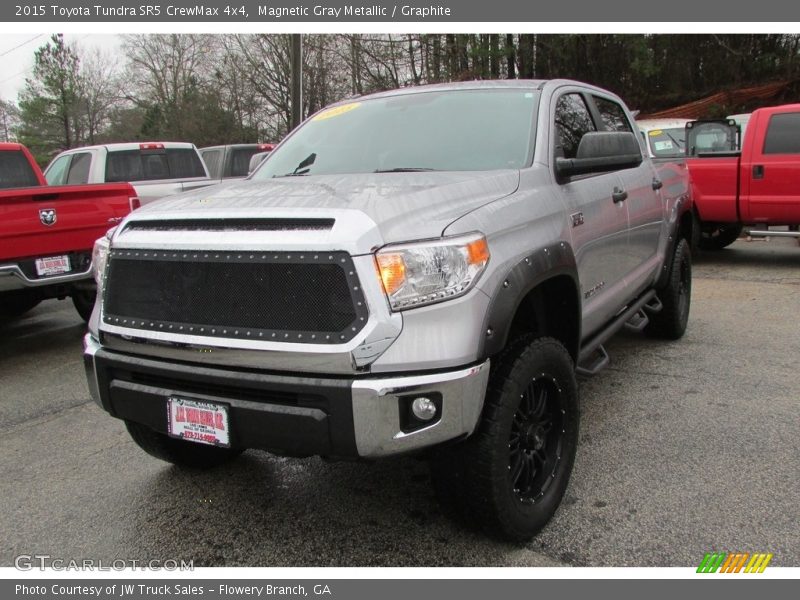 Magnetic Gray Metallic / Graphite 2015 Toyota Tundra SR5 CrewMax 4x4