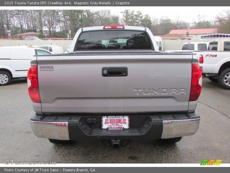Magnetic Gray Metallic / Graphite 2015 Toyota Tundra SR5 CrewMax 4x4