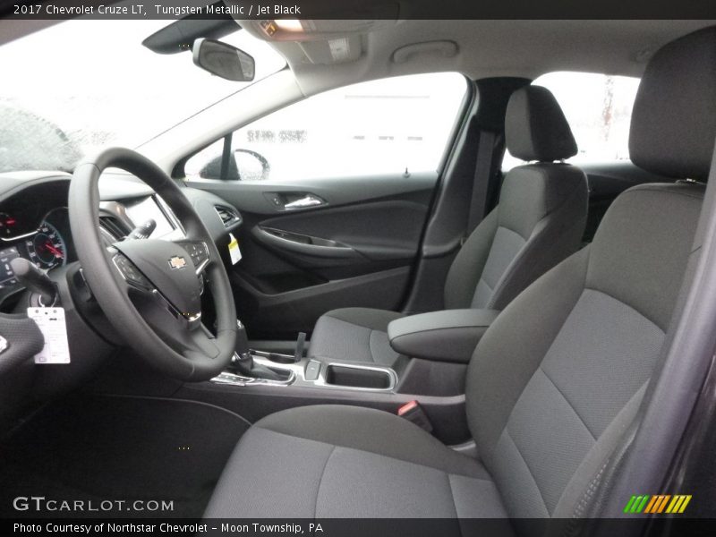 Tungsten Metallic / Jet Black 2017 Chevrolet Cruze LT