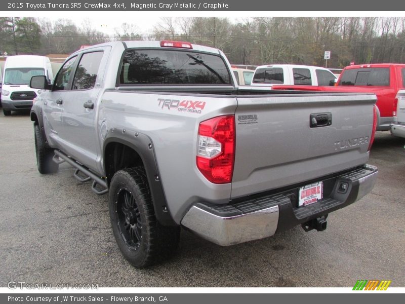 Magnetic Gray Metallic / Graphite 2015 Toyota Tundra SR5 CrewMax 4x4