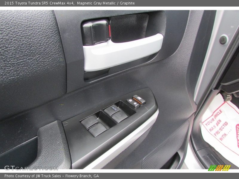 Magnetic Gray Metallic / Graphite 2015 Toyota Tundra SR5 CrewMax 4x4
