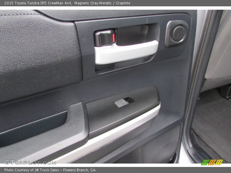 Magnetic Gray Metallic / Graphite 2015 Toyota Tundra SR5 CrewMax 4x4
