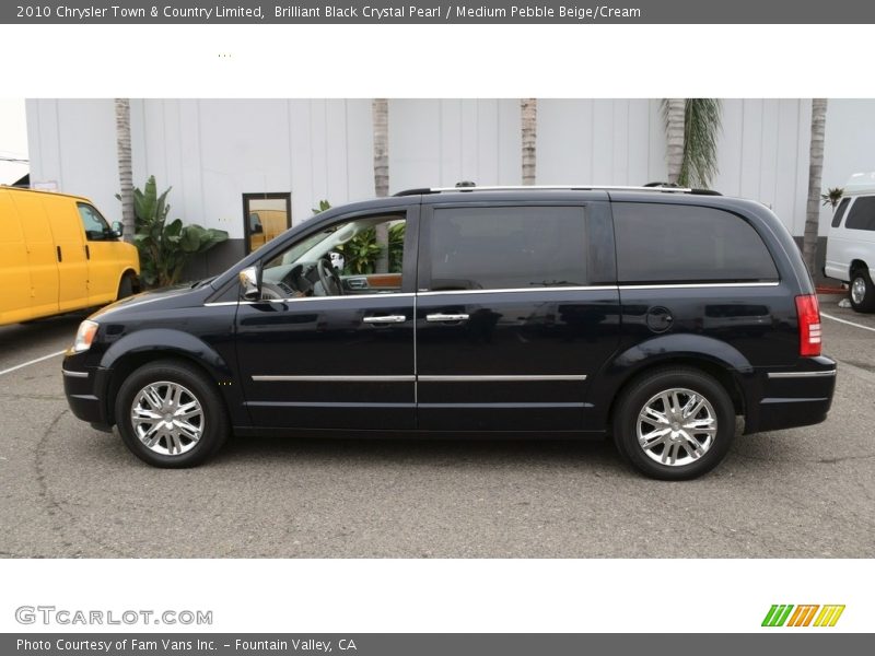 Brilliant Black Crystal Pearl / Medium Pebble Beige/Cream 2010 Chrysler Town & Country Limited