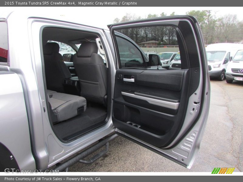 Magnetic Gray Metallic / Graphite 2015 Toyota Tundra SR5 CrewMax 4x4