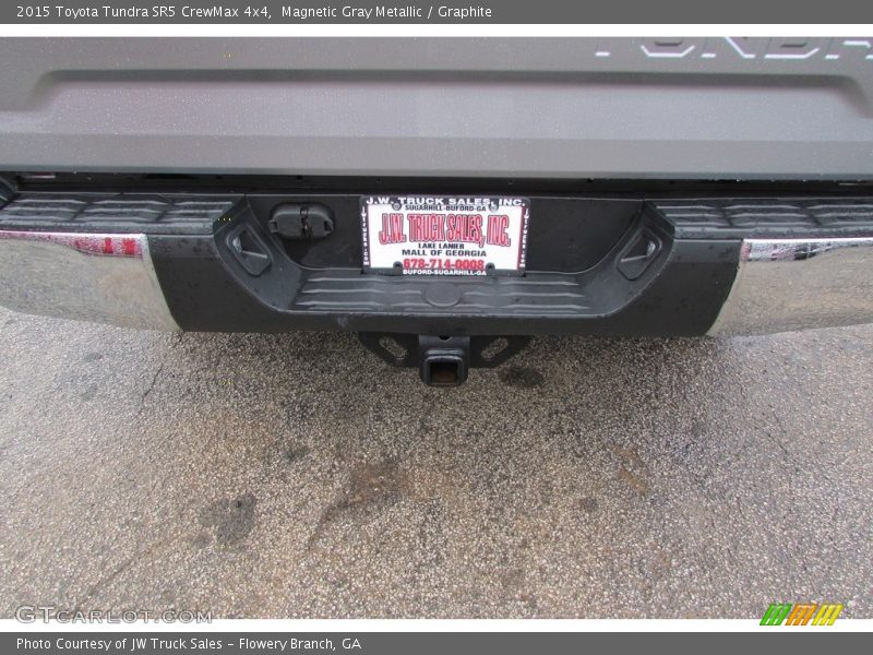 Magnetic Gray Metallic / Graphite 2015 Toyota Tundra SR5 CrewMax 4x4