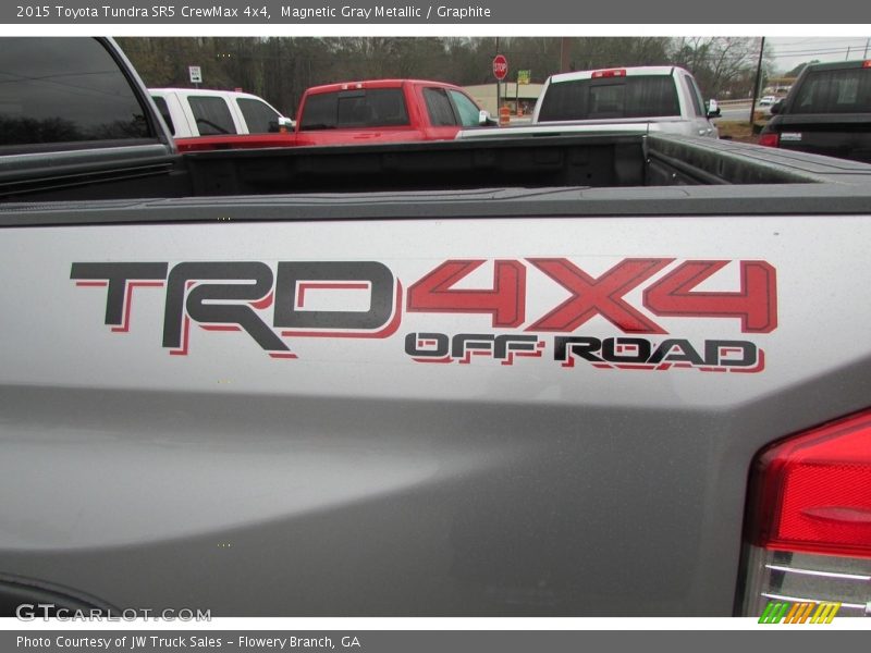 Magnetic Gray Metallic / Graphite 2015 Toyota Tundra SR5 CrewMax 4x4