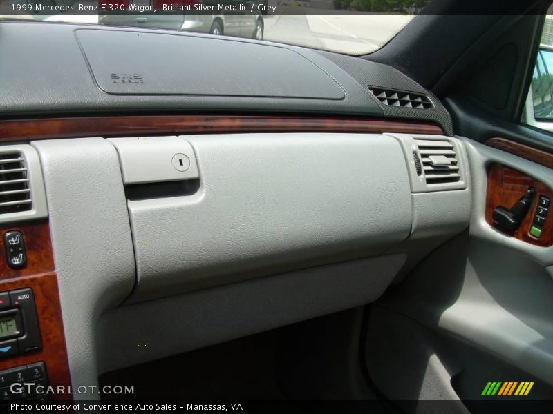 Brilliant Silver Metallic / Grey 1999 Mercedes-Benz E 320 Wagon