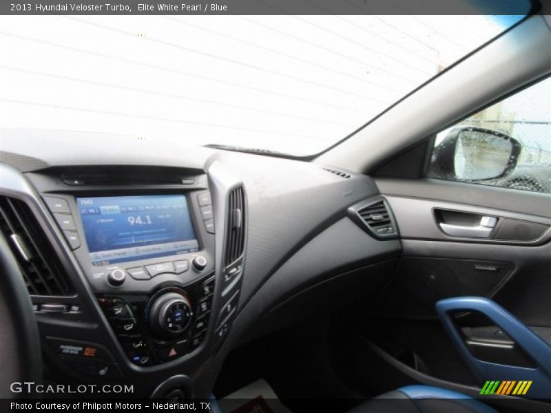 Elite White Pearl / Blue 2013 Hyundai Veloster Turbo