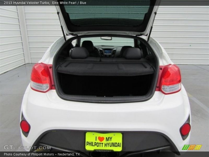 Elite White Pearl / Blue 2013 Hyundai Veloster Turbo