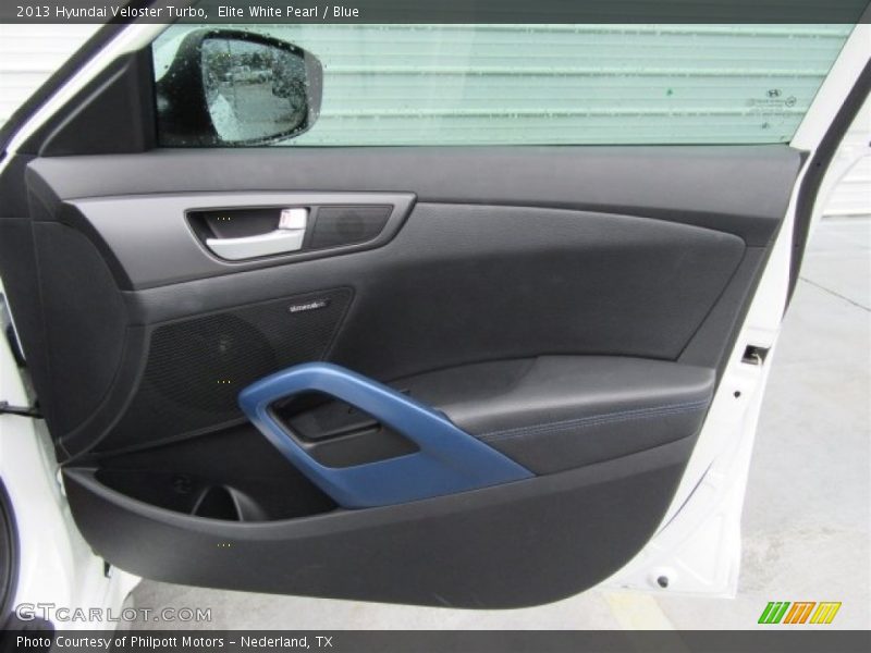 Elite White Pearl / Blue 2013 Hyundai Veloster Turbo