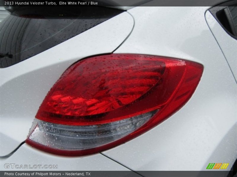 Elite White Pearl / Blue 2013 Hyundai Veloster Turbo