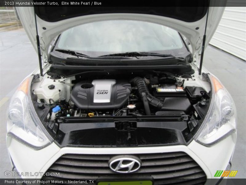 Elite White Pearl / Blue 2013 Hyundai Veloster Turbo