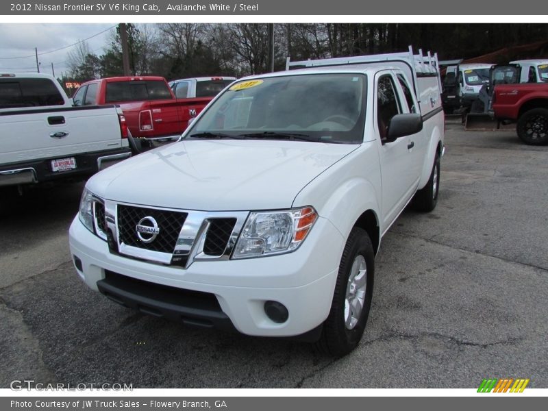 Avalanche White / Steel 2012 Nissan Frontier SV V6 King Cab