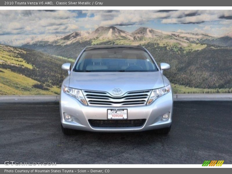 Classic Silver Metallic / Gray 2010 Toyota Venza V6 AWD