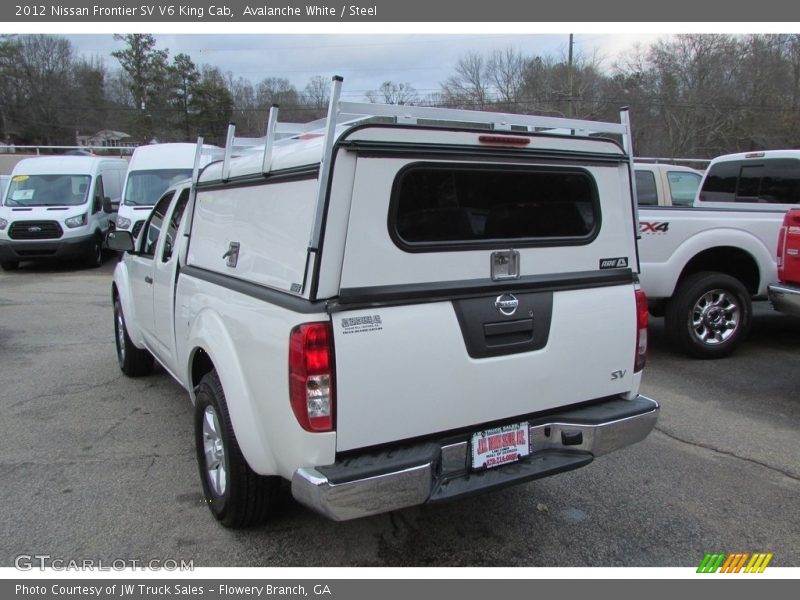 Avalanche White / Steel 2012 Nissan Frontier SV V6 King Cab