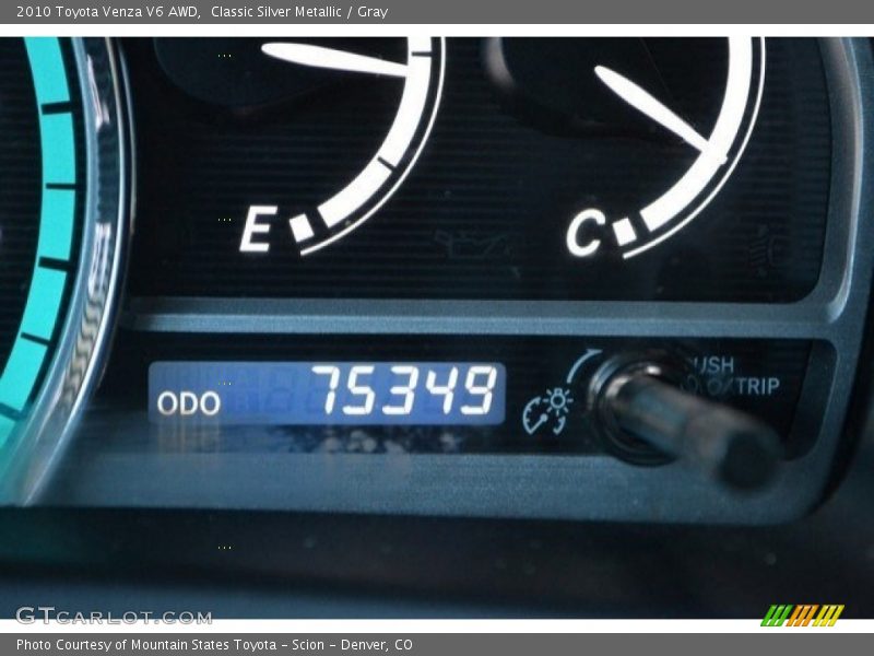 Classic Silver Metallic / Gray 2010 Toyota Venza V6 AWD