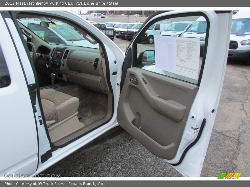 Avalanche White / Steel 2012 Nissan Frontier SV V6 King Cab