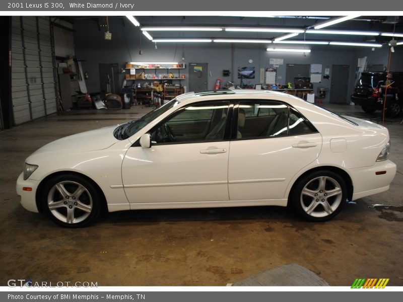 White Diamond / Ivory 2001 Lexus IS 300