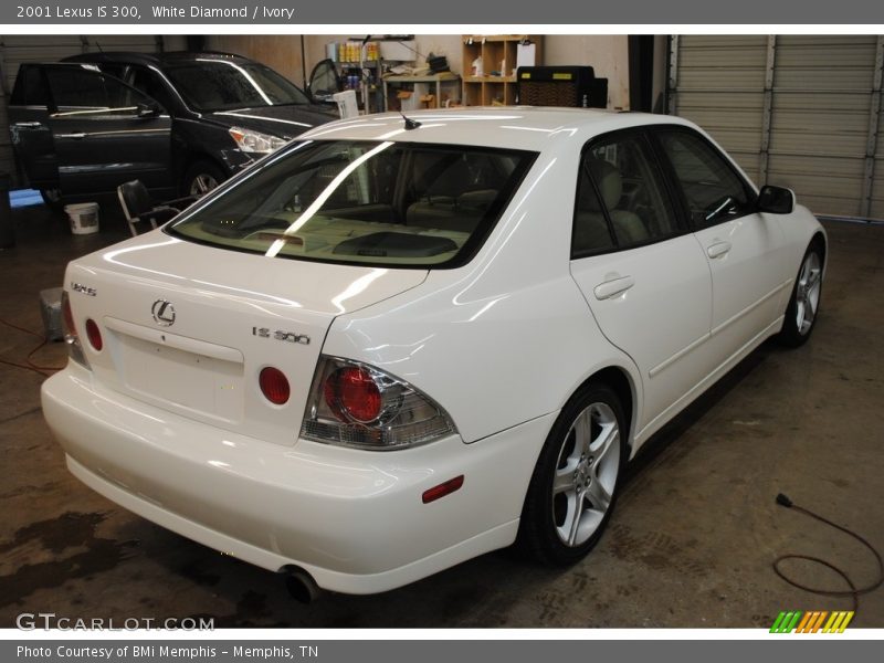 White Diamond / Ivory 2001 Lexus IS 300